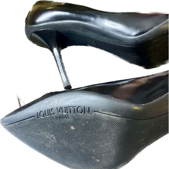 LOUIS VUITTON SHOES WITH BOX AND DASH BAG - Picture 4 of 6